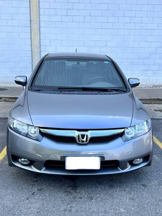 HONDA CIVIC 1.8 LXL 16V FLEX 4P AUTOMÁTICO HONDA CIVIC 1.8 LXL 16V FLEX 4P AUTOMÁTICO